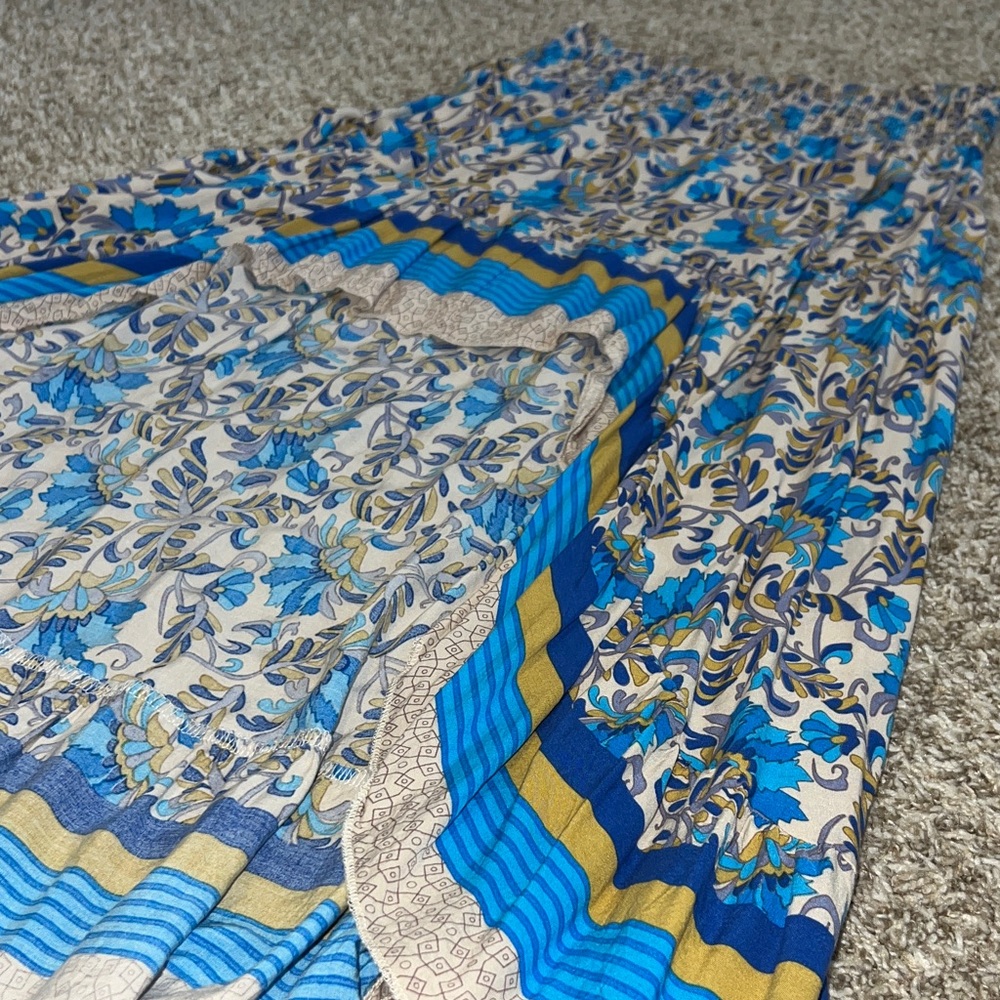 Floral Blue and Beige Women's Skirt - Picture 6 of 9
